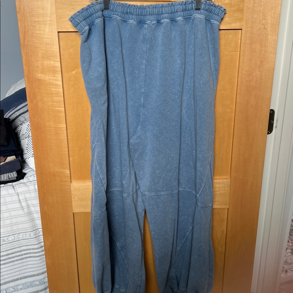 aerie Light Blue Elastic-Waist Lounge Pants Barrel leg - Picture 3 of 4